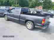 2005 GMC Sierra 1500 SLE с VIN 1GTEC19V25Z145982, выставлен на аукционе IAAI как лот 42734496 с пробегом 169 456 миль миль и . История ставок и продаж доступна на DreamBid. Изображение 3.
