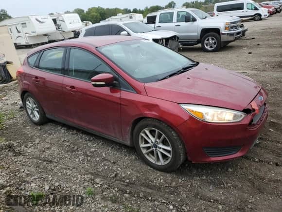 2015 Ford Focus SE with VIN 1FADP3K24FL342187, listed as a Copart auction lot 80678515 with 177,235 mi miles and Clean title. Bid and sale history available at DreamBid. Image 4.