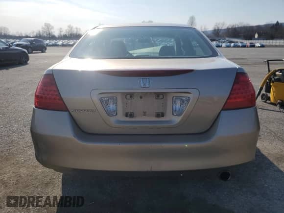 2007 Honda Accord с VIN DPSMN092316, выставлен на аукционе Copart как лот 47774215 с пробегом 157 279 миль миль и Списание • Salvage title. История ставок и продаж доступна на DreamBid. Изображение 6.