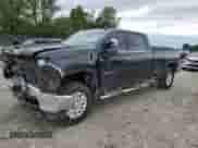 2022 Chevrolet Silverado 3500HD LTZ z VIN 1GC4YUEY5NF353337, wystawiony jako Copart lot #62393394 z przebiegiem 51 284 mil mil oraz Szkoda całkowita • Salvage title. Historia ofert i sprzedaży dostępna na DreamBid. Obrazek 1.