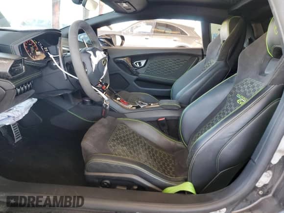 2021 Lamborghini Huracan с VIN ZHWUF5ZF0MLA15889, выставлен на аукционе Copart как лот 45633785 с пробегом 58 037 миль миль и Списание • Salvage title. История ставок и продаж доступна на DreamBid. Изображение 7.
