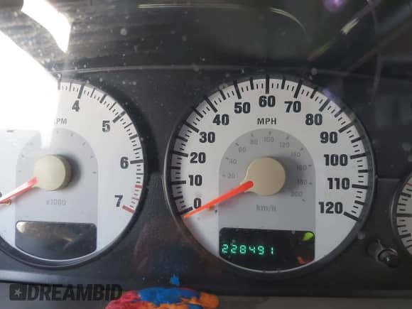 2004 Dodge Stratus SE with VIN 1B3EL36X34N284821, listed as a IAAI auction lot 42067987 with 228,491 mi miles and . Bid and sale history available at DreamBid. Image 7.