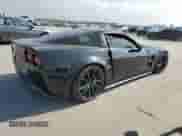 2013 Chevrolet Corvette ZR1 3ZR z VIN 1G1YN2DT0D5800450, wystawiony jako Copart lot #44541455 z przebiegiem Nie podano mil oraz Szkoda całkowita • Salvage title. Historia ofert i sprzedaży dostępna na DreamBid. Obrazek 3.