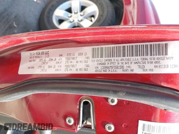 2015 Ram 1500 Tradesman с VIN 1C6RR6KM5FS581595, выставлен на аукционе IAAI как лот 42533980 с пробегом 152 343 миль миль и . История ставок и продаж доступна на DreamBid. Изображение 9.