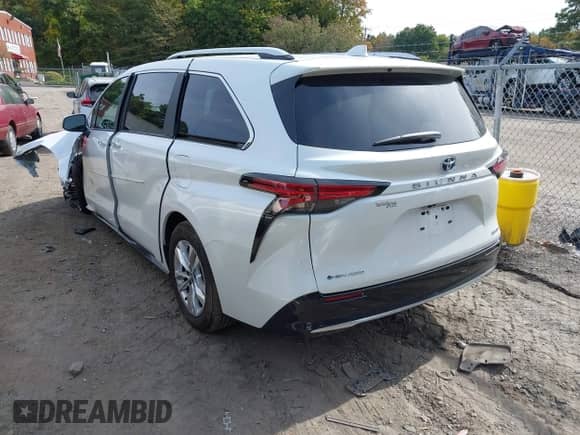 2025 Toyota Sienna Limited с VIN 5TDZSKFCXSS174642, выставлен на аукционе IAAI как лот 43312239 с пробегом 8 742 миль миль и . История ставок и продаж доступна на DreamBid. Изображение 3.