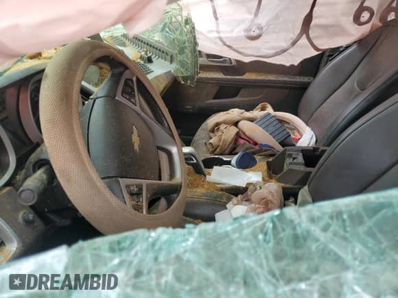 2015 Chevrolet Equinox LT z VIN 1GNFLGEK8FZ103506, wystawiony jako Copart lot #67500515 z przebiegiem Nie podano mil oraz Szkoda całkowita • Salvage title. Historia ofert i sprzedaży dostępna na DreamBid. Obrazek 7.