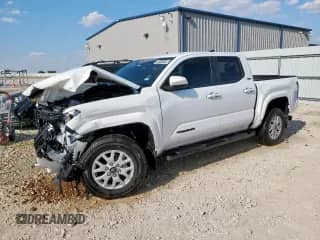 2024 Toyota Tacoma SR5 with VIN 3TMKB5FN9RM012984, listed as a Copart auction lot 81443195 with 16,677 mi miles and Clean title. Bid and sale history available at DreamBid. Image 1.