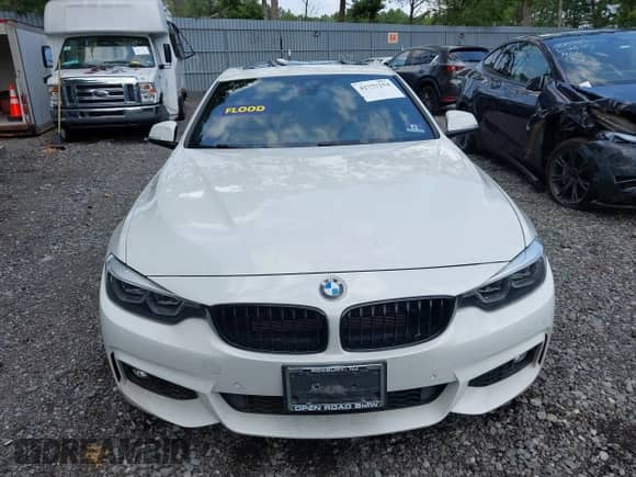 2019 BMW 4 Series 430i xDrive z VIN WBA4W5C50KAE49695, wystawiony jako IAAI lot #42757254 z przebiegiem 59 196 mil mil oraz . Historia ofert i sprzedaży dostępna na DreamBid. Obrazek 12.