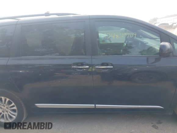 2015 Toyota Sienna XLE with VIN 5TDYK3DC3FS638686, listed as a IAAI auction lot 42482709 with 187,118 mi miles and . Bid and sale history available at DreamBid. Image 13.