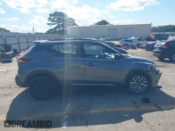 2024 Nissan Kicks SR с VIN 3N1CP5DV8RL540856, выставлен на аукционе IAAI как лот 42315370 с пробегом 21 725 миль миль и . История ставок и продаж доступна на DreamBid. Изображение 13.