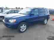 2007 Toyota Highlander w/3rd Row z VIN JTEDP21A670128944, wystawiony jako IAAI lot #43502852 z przebiegiem 256 971 mil mil oraz . Historia ofert i sprzedaży dostępna na DreamBid. Obrazek 2.