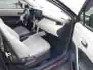 2022 Toyota Corolla Cross L with VIN 7MUAAAAG7NV001692, listed as a IAAI auction lot 43191085 with 117,121 mi miles and . Bid and sale history available at DreamBid. Image 5.