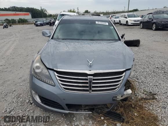 2015 Hyundai Equus Ultimate with VIN KMHGH4JH4FU096943, listed as a Copart auction lot 70185544 with 98,074 mi miles and Salvage title. Bid and sale history available at DreamBid. Image 5.