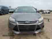 2013 Ford Focus Titanium z VIN 1FADP3N22DL231906, wystawiony jako Copart lot #81408625 z przebiegiem 99 991 mil mil oraz Szkoda całkowita • Salvage title. Historia ofert i sprzedaży dostępna na DreamBid. Obrazek 5.