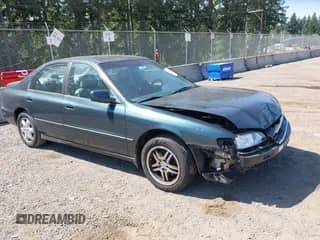 1996 Honda Accord EX z VIN 1HGCE6677TA011051, wystawiony jako IAAI lot #42819913 z przebiegiem 192 879 mil mil oraz . Historia ofert i sprzedaży dostępna na DreamBid. Obrazek 1.