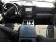 2019 Ford F-150 XL с VIN 1FTEW1CP3KKE94798, выставлен на аукционе Copart как лот 81987975 с пробегом 51 345 миль миль и Списание • Salvage title. История ставок и продаж доступна на DreamBid. Изображение 8.