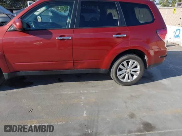 2011 Subaru Forester X Premium with VIN JF2SHBDC1BH721614, listed as a IAAI auction lot 43422762 with 172,248 mi miles and . Bid and sale history available at DreamBid. Image 6.