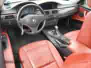 2012 BMW 3 Series 328i xDrive z VIN WBAKF5C54CE656573, wystawiony jako Copart lot #88287675 z przebiegiem Nie podano mil oraz Czysty tytuł • Clean title. Historia ofert i sprzedaży dostępna na DreamBid. Obrazek 8.