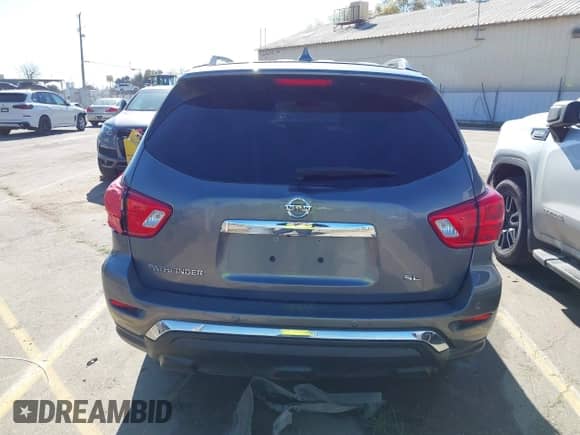 2020 Nissan Pathfinder SL z VIN 5N1DR2CN6LC582310, wystawiony jako IAAI lot #41826284 z przebiegiem 93 146 mil mil oraz . Historia ofert i sprzedaży dostępna na DreamBid. Obrazek 17.