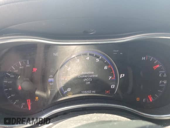 2017 Jeep Grand Cherokee SRT z VIN 1C4RJFDJXHC738652, wystawiony jako Copart lot #61984665 z przebiegiem 108 202 mil mil oraz Szkoda całkowita • Salvage title. Historia ofert i sprzedaży dostępna na DreamBid. Obrazek 9.