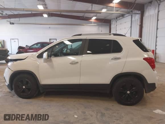 2019 Chevrolet Trax LT с VIN 3GNCJLSB5KL226848, выставлен на аукционе IAAI как лот 42904223 с пробегом 71 261 миль миль и . История ставок и продаж доступна на DreamBid. Изображение 14.