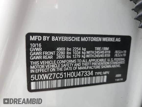 2017 BMW X3 sDrive28i with VIN 5UXWZ7C51H0U47334, listed as a Copart auction lot 84040535 with 101,167 mi miles and Salvage title. Bid and sale history available at DreamBid. Image 14.