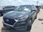 2020 Hyundai Tucson Value с VIN KM8J33A43LU262683, выставлен на аукционе IAAI как лот 42422017 с пробегом 217 906 миль миль и . История ставок и продаж доступна на DreamBid. Изображение 2.