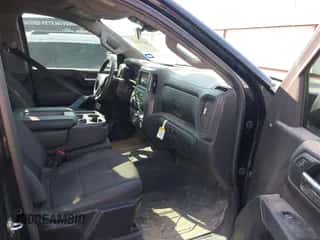 2024 Chevrolet Silverado 1500 Custom с VIN 3GCPABEKXRG338533, выставлен на аукционе IAAI как лот 43220703 с пробегом 27 826 миль миль и . История ставок и продаж доступна на DreamBid. Изображение 5.