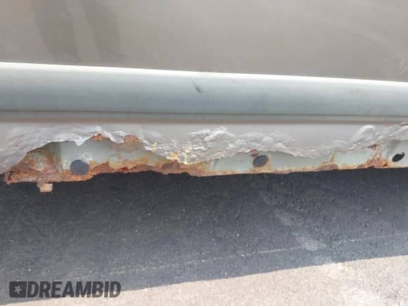 2001 Chevrolet Express с VIN 1GBHG39R111196645, выставлен на аукционе IAAI как лот 42415730 с пробегом 102 395 миль миль и . История ставок и продаж доступна на DreamBid. Изображение 6.