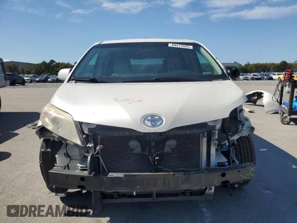 2012 Toyota Sienna XLE AAS with VIN 5TDYK3DC8CS190893, listed as a Copart auction lot 89573505 with 145,575 mi miles and Salvage title. Bid and sale history available at DreamBid. Image 5.