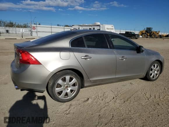 2012 Volvo S60 T6 с VIN YV1902FH7C2087382, выставлен на аукционе Copart как лот 84005115 с пробегом 202 464 миль миль и Чистый • Clean title. История ставок и продаж доступна на DreamBid. Изображение 3.