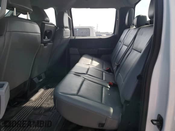 2024 Ford F-250 XL с VIN 1FT7W2BT9REF83927, выставлен на аукционе Copart как лот 89907005 с пробегом 13 228 миль миль и Списание • Salvage title. История ставок и продаж доступна на DreamBid. Изображение 10.