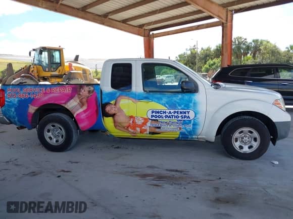 2016 Nissan Frontier S z VIN 1N6BD0CT9GN715940, wystawiony jako IAAI lot #43478372 z przebiegiem 44 772 mil mil oraz . Historia ofert i sprzedaży dostępna na DreamBid. Obrazek 13.