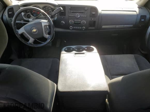 2011 Chevrolet Silverado 2500HD LT с VIN 1GC1KXC87BF209048, выставлен на аукционе Copart как лот 78809104 с пробегом 267 470 миль миль и Списание • Salvage title. История ставок и продаж доступна на DreamBid. Изображение 8.