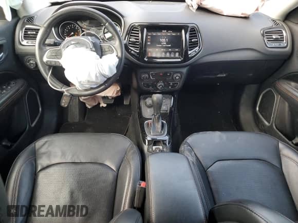 2020 Jeep Compass Limited with VIN 3C4NJDCB1LT101160, listed as a Copart auction lot 54838865 with 38,049 mi miles and Non repairable. Bid and sale history available at DreamBid. Image 8.