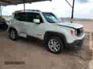 2017 Jeep Renegade Latitude z VIN ZACCJABB5HPF83508, wystawiony jako Copart lot #70333805 z przebiegiem 62 868 mil mil oraz Szkoda całkowita • Salvage title. Historia ofert i sprzedaży dostępna na DreamBid. Obrazek 4.