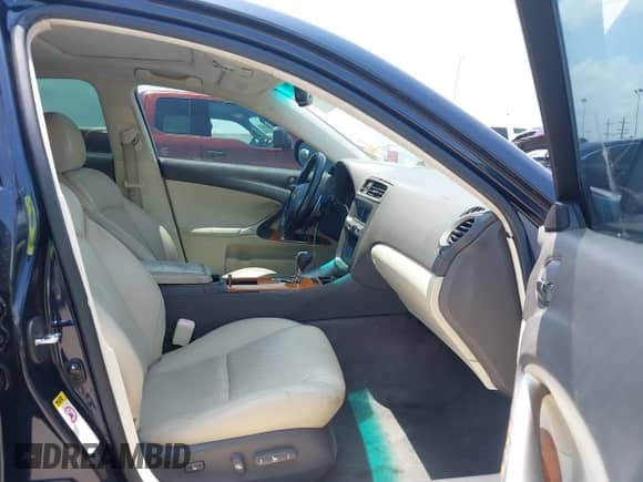 2009 Lexus IS 250 z VIN JTHCK262195028996, wystawiony jako IAAI lot #42432660 z przebiegiem 166 558 mil mil oraz . Historia ofert i sprzedaży dostępna na DreamBid. Obrazek 5.