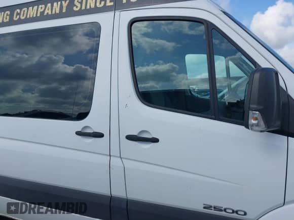 2008 Dodge Sprinter with VIN WD0PE745785276048, listed as a IAAI auction lot 42673730 with 91,977 mi miles and . Bid and sale history available at DreamBid. Image 12.