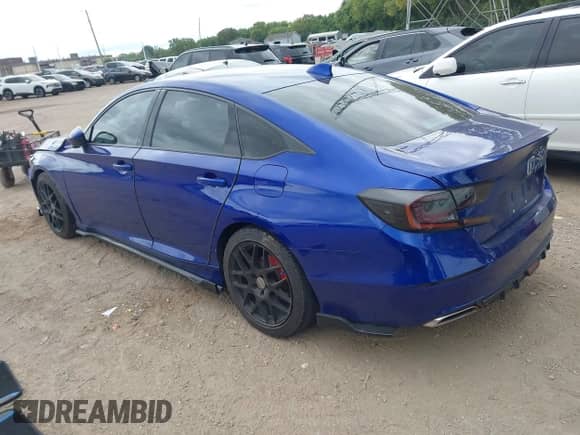 2019 Honda Accord Sport with VIN 1HGCV2E37KA007538, listed as a IAAI auction lot 43047740 with 74,137 mi miles and . Bid and sale history available at DreamBid. Image 3.