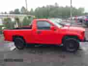 2012 Chevrolet Colorado Work Truck z VIN 1GCCSBF99C8127098, wystawiony jako IAAI lot #43303759 z przebiegiem 79 862 mil mil oraz . Historia ofert i sprzedaży dostępna na DreamBid. Obrazek 14.