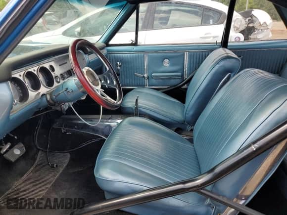 1964 Chevrolet Malibu с VIN 45837A168296, выставлен на аукционе Copart как лот 55278165 с пробегом 53 797 миль миль и Списание • Salvage title. История ставок и продаж доступна на DreamBid. Изображение 7.