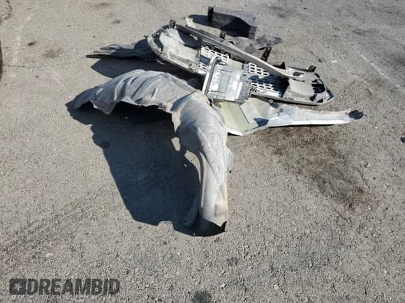 2016 Ram 1500 Laramie z VIN 1C6RR7VM1GS344007, wystawiony jako Copart lot #70037815 z przebiegiem 160 855 mil mil oraz Szkoda całkowita • Salvage title. Historia ofert i sprzedaży dostępna na DreamBid. Obrazek 12.