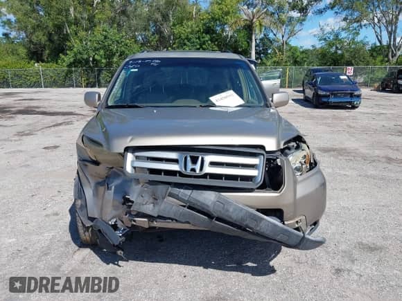 2006 Honda Pilot EX-L с VIN 2HKYF18706H545233, выставлен на аукционе IAAI как лот 43450592 с пробегом 205 140 миль миль и . История ставок и продаж доступна на DreamBid. Изображение 6.
