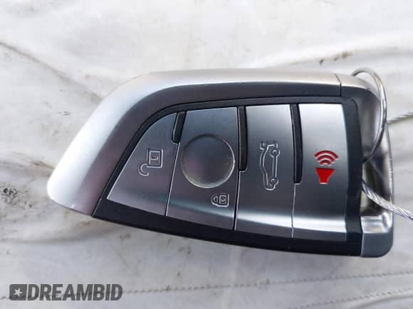 2013 BMW 5 Series 535i с VIN WBAFR7C58DC823194, выставлен на аукционе IAAI как лот 42598372 с пробегом 131 090 миль миль и . История ставок и продаж доступна на DreamBid. Изображение 11.