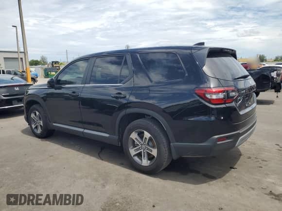 2025 Honda Pilot EX-L с VIN 5FNYG2H44SB028695, выставлен на аукционе Copart как лот 62427305 с пробегом 10 564 миль миль и Списание • Salvage title. История ставок и продаж доступна на DreamBid. Изображение 2.