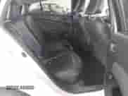 2018 Toyota Prius Plus z VIN JTDKARFP6J3073923, wystawiony jako IAAI lot #42580231 z przebiegiem 119 619 mil mil oraz . Historia ofert i sprzedaży dostępna na DreamBid. Obrazek 8.