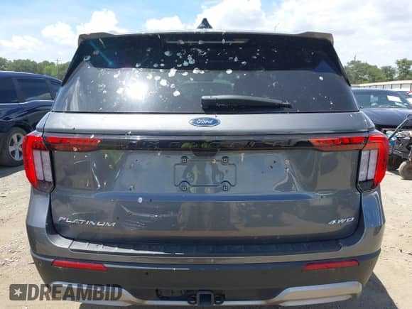 2025 Ford Explorer Platinum with VIN 1FMUK8HH4SGB61459, listed as a IAAI auction lot 42781280 with 3,374 mi miles and . Bid and sale history available at DreamBid. Image 16.