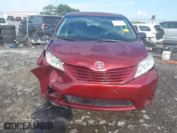 2012 Toyota Sienna with VIN 5TDZK3DC9CS254637, listed as a IAAI auction lot 42476641 with 257,860 mi miles and . Bid and sale history available at DreamBid. Image 6.