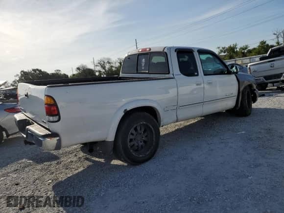 2001 Toyota Tundra Limited z VIN 5TBBT48151S140587, wystawiony jako Copart lot #64481115 z przebiegiem 247 510 mil mil oraz Szkoda całkowita • Salvage title. Historia ofert i sprzedaży dostępna na DreamBid. Obrazek 3.