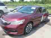 2017 Honda Accord Touring with VIN JHMCR6F76HC007697, listed as a IAAI auction lot 42372212 with 72,255 mi miles and . Bid and sale history available at DreamBid. Image 2.